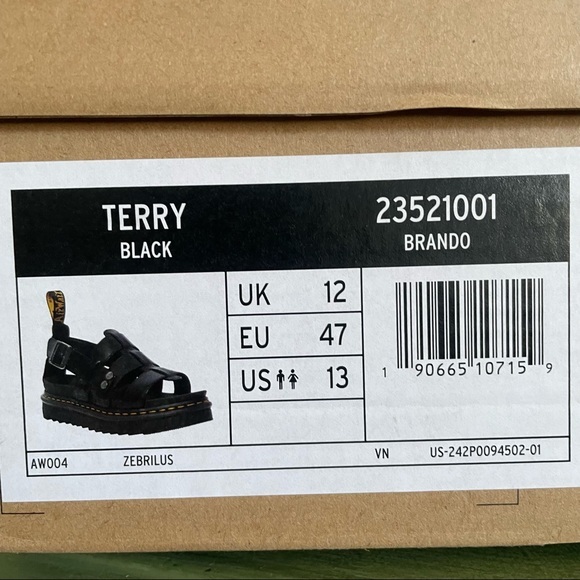 NWT Dr. Martens TERRY Fisherman's Sandals in Black Leather - Picture 8 of 9